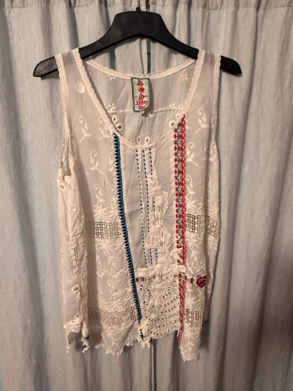 Johnny Was White Lace Embroidered Tank with Blue & Red Trim - Picture 3 of 3